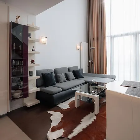 Skau Eurovea Duplex Danube Exclusive View Free Parking Daire