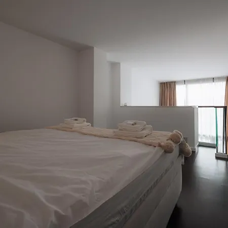 Skau Eurovea Duplex Danube Exclusive View Free Parking Apartment